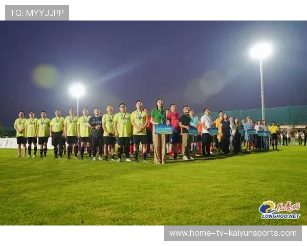 足球游戏联赛吸引年轻用户踊跃参与，2020年足球游戏